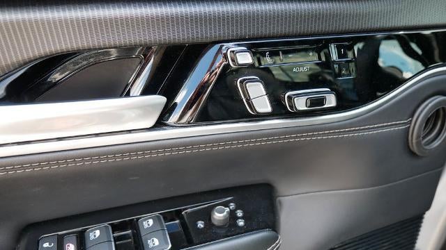 2024 Jeep Grand Wagoneer L Obsidian