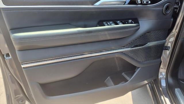 2024 Jeep Grand Wagoneer L Obsidian