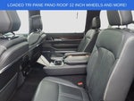 2023 Grand Wagoneer L Thumbnail 17