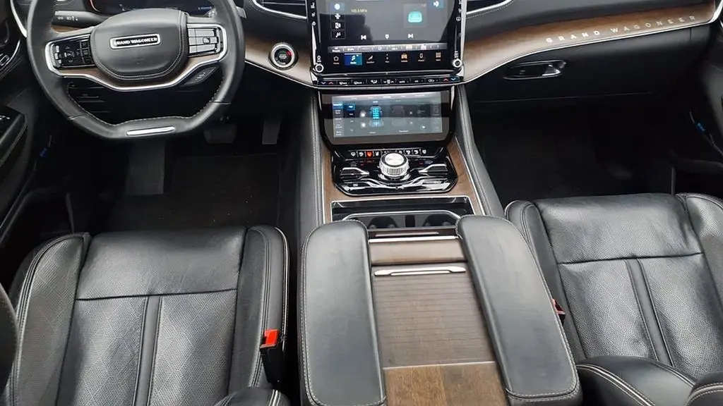 2023 Jeep Grand Wagoneer L Obsidian