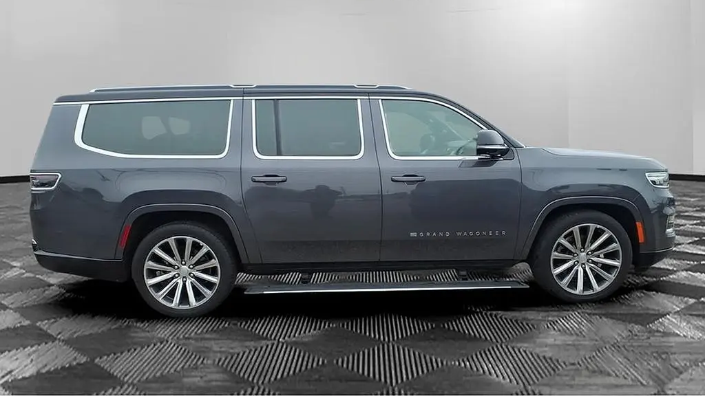 2023 Jeep Grand Wagoneer L Obsidian