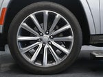 2023 Grand Wagoneer L Thumbnail 19