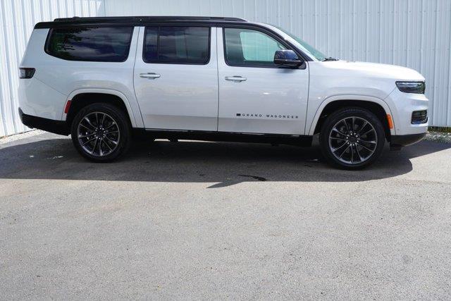 2025 Jeep Grand Wagoneer L - $62,500