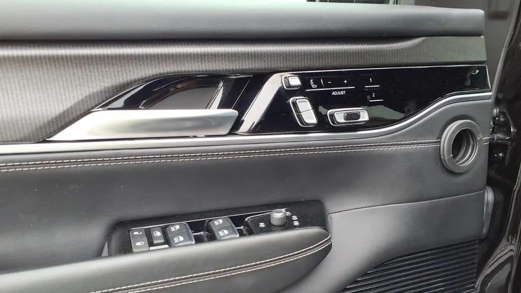 2024 Jeep Grand Wagoneer L Obsidian