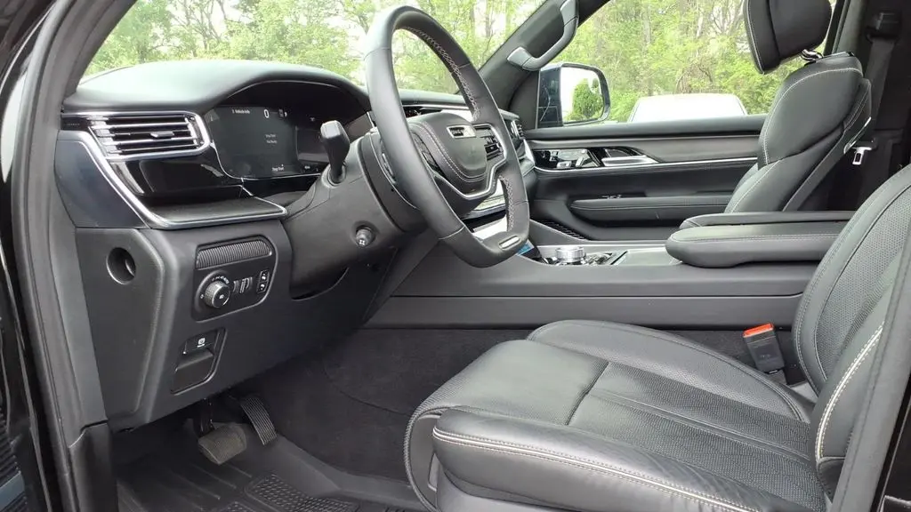 2024 Jeep Grand Wagoneer L Obsidian