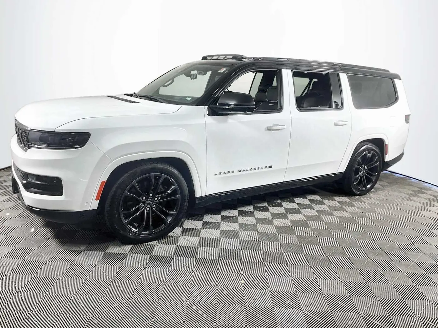 2024 Jeep Grand Wagoneer L