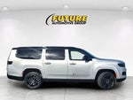 2024 Grand Wagoneer L Thumbnail 3