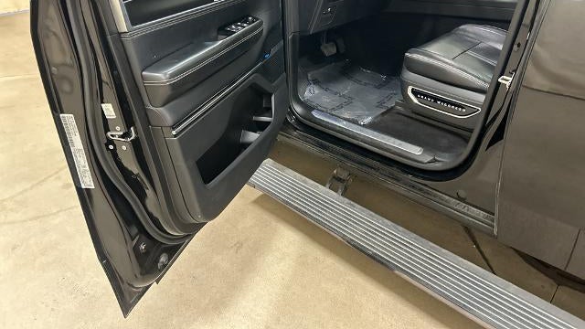 2024 Jeep Grand Wagoneer L Obsidian