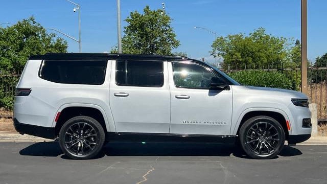 2024 Jeep Grand Wagoneer L Obsidian