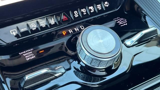 2024 Jeep Grand Wagoneer L Obsidian