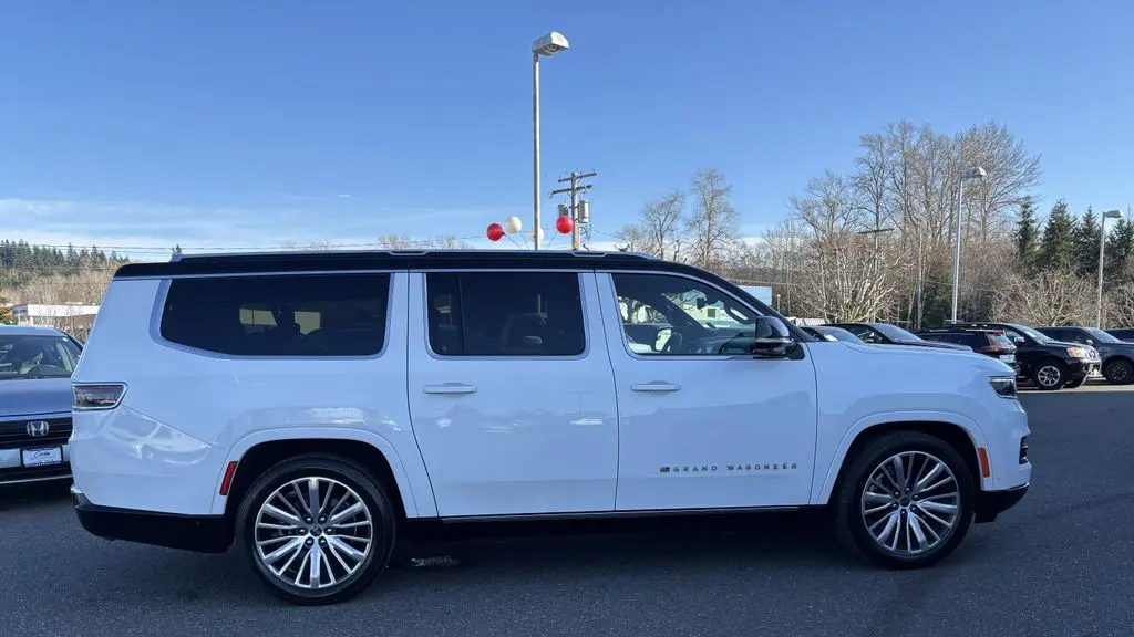 2024 Jeep Grand Wagoneer L Series III