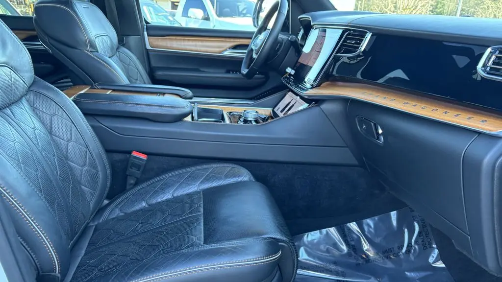 2024 Jeep Grand Wagoneer L Series III