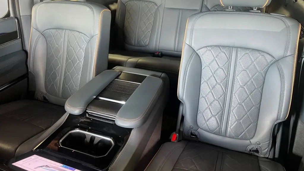 2024 Jeep Grand Wagoneer L Series III