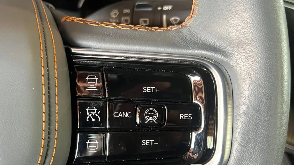 2024 Jeep Grand Wagoneer L Series III
