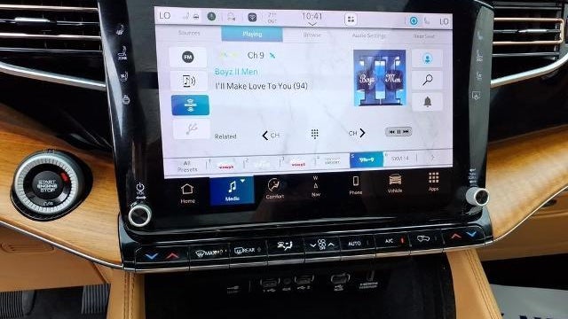 2023 Jeep Grand Wagoneer L Series III Obsidian
