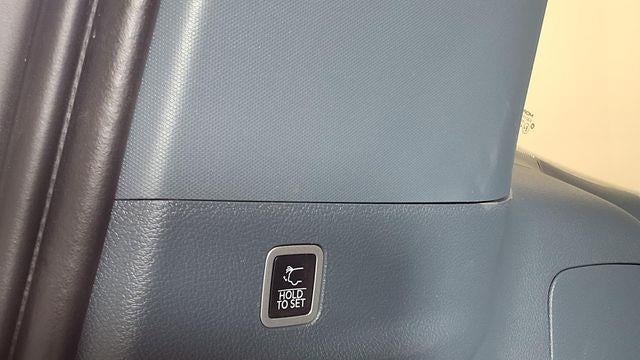 2023 Jeep Grand Wagoneer L Series III Obsidian