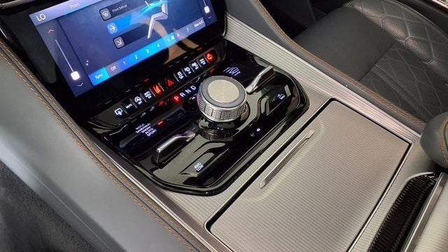 2023 Jeep Grand Wagoneer L Series III Obsidian