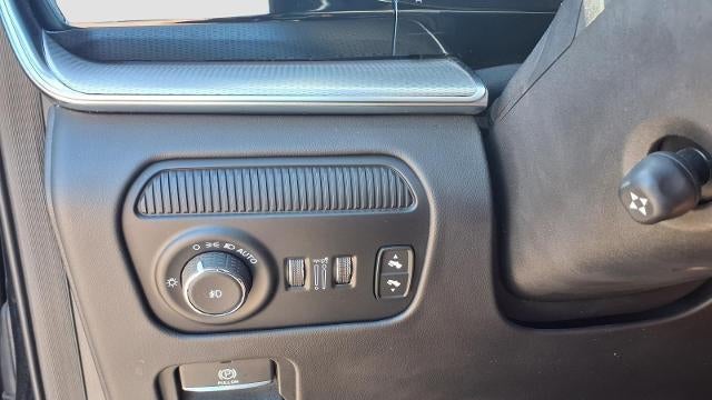 2023 Jeep Grand Wagoneer L Series III Obsidian