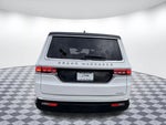2024 Grand Wagoneer L Thumbnail 6