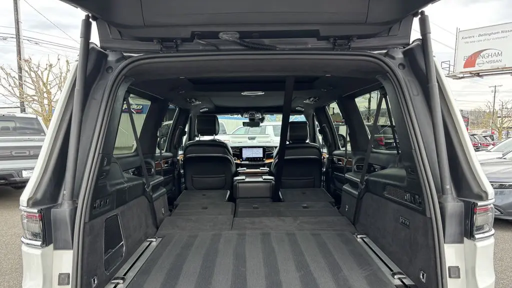 2024 Jeep Grand Wagoneer L Series III