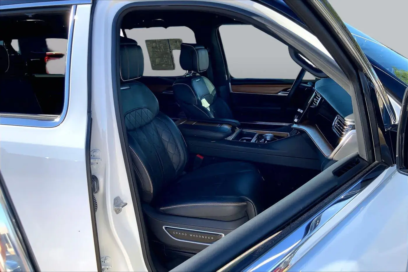 2024 Jeep Grand Wagoneer L - $50,025