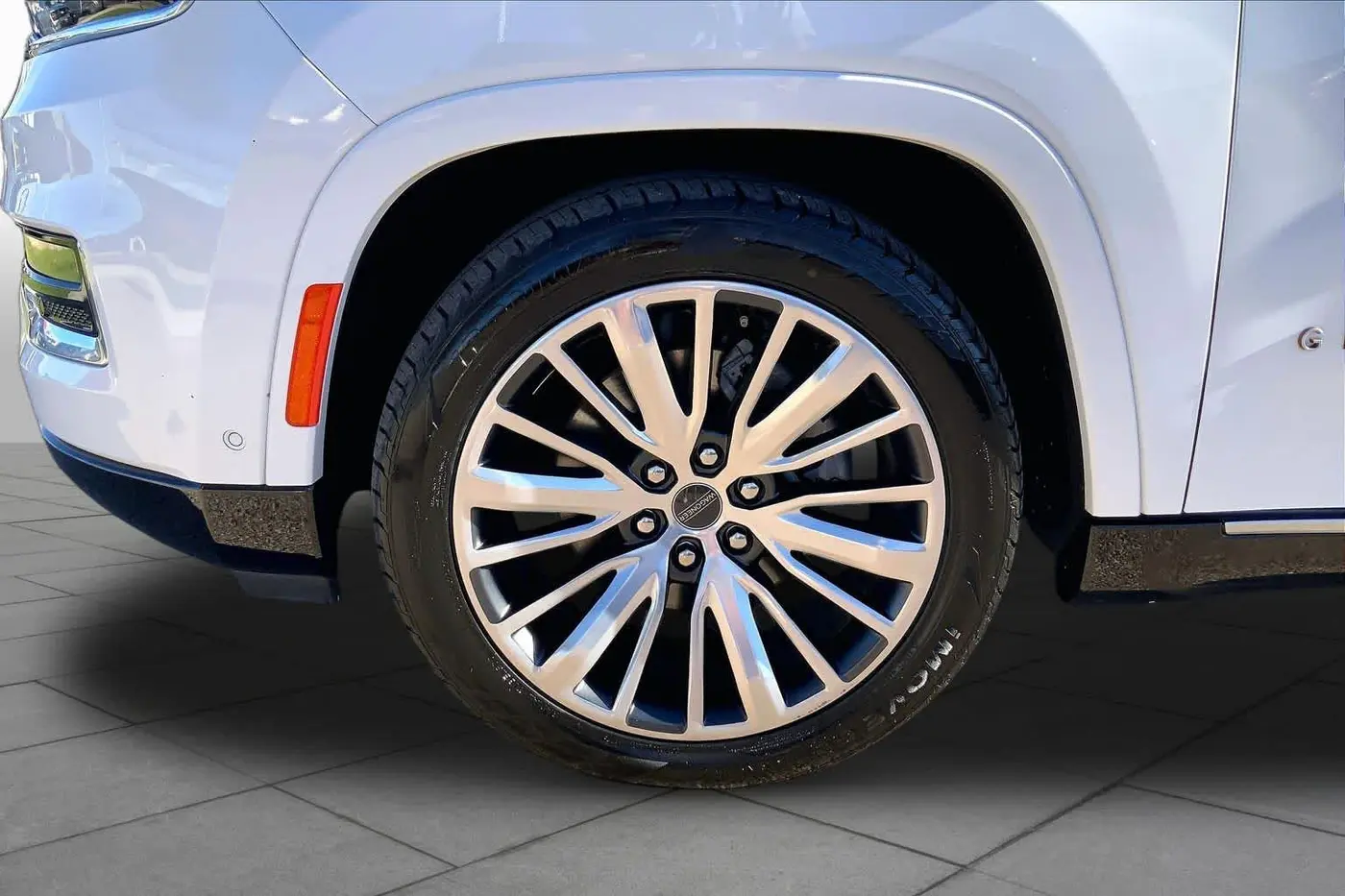2024 Jeep Grand Wagoneer L - $50,025