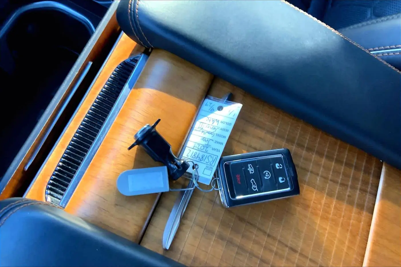 2024 Jeep Grand Wagoneer L - $50,025