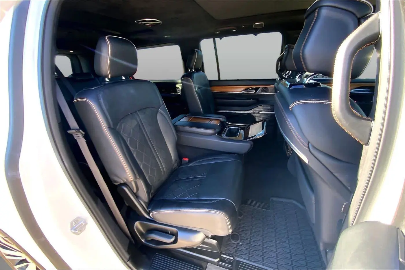2024 Jeep Grand Wagoneer L - $50,025