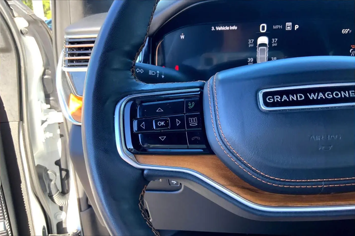 2024 Jeep Grand Wagoneer L - $50,025