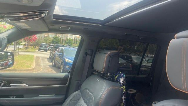2023 Jeep Grand Wagoneer L Series III Obsidian