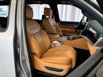 2024 Grand Wagoneer L Thumbnail 15