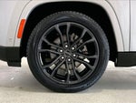 2024 Grand Wagoneer L Thumbnail 6