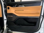 2024 Grand Wagoneer L Thumbnail 24