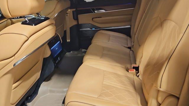 2023 Jeep Grand Wagoneer L Series III