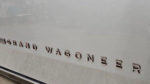2023 Jeep Grand Wagoneer L Series III