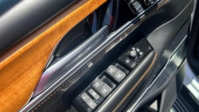 2024 Jeep Grand Wagoneer L Series III