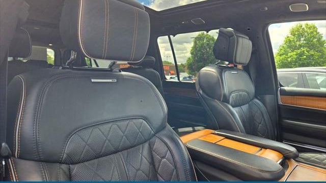 2024 Jeep Grand Wagoneer L Series III