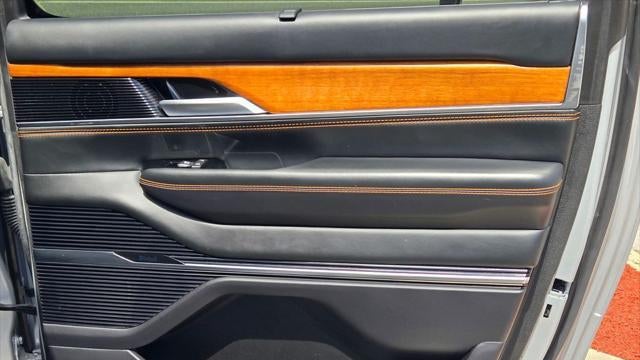 2024 Jeep Grand Wagoneer L Series III