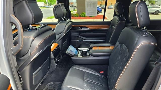 2024 Jeep Grand Wagoneer L Series III