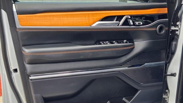 2024 Jeep Grand Wagoneer L Series III