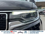 2023 Wagoneer Thumbnail 11