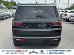 2023 Wagoneer Thumbnail 13