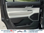 2023 Wagoneer Thumbnail 21