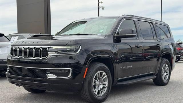 2023 Jeep Wagoneer Base