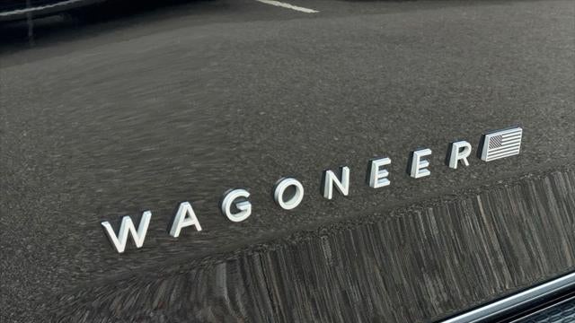 2023 Jeep Wagoneer Base