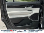 2023 Wagoneer Thumbnail 21