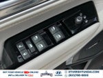 2023 Wagoneer Thumbnail 28