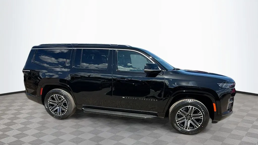 2026 Jeep Grand Wagoneer Base