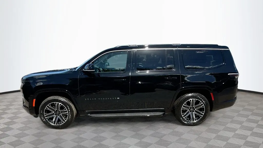 2026 Jeep Grand Wagoneer Base
