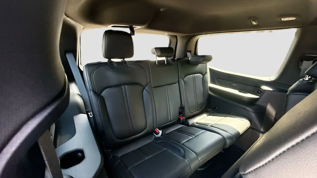 2026 Jeep Grand Wagoneer Base